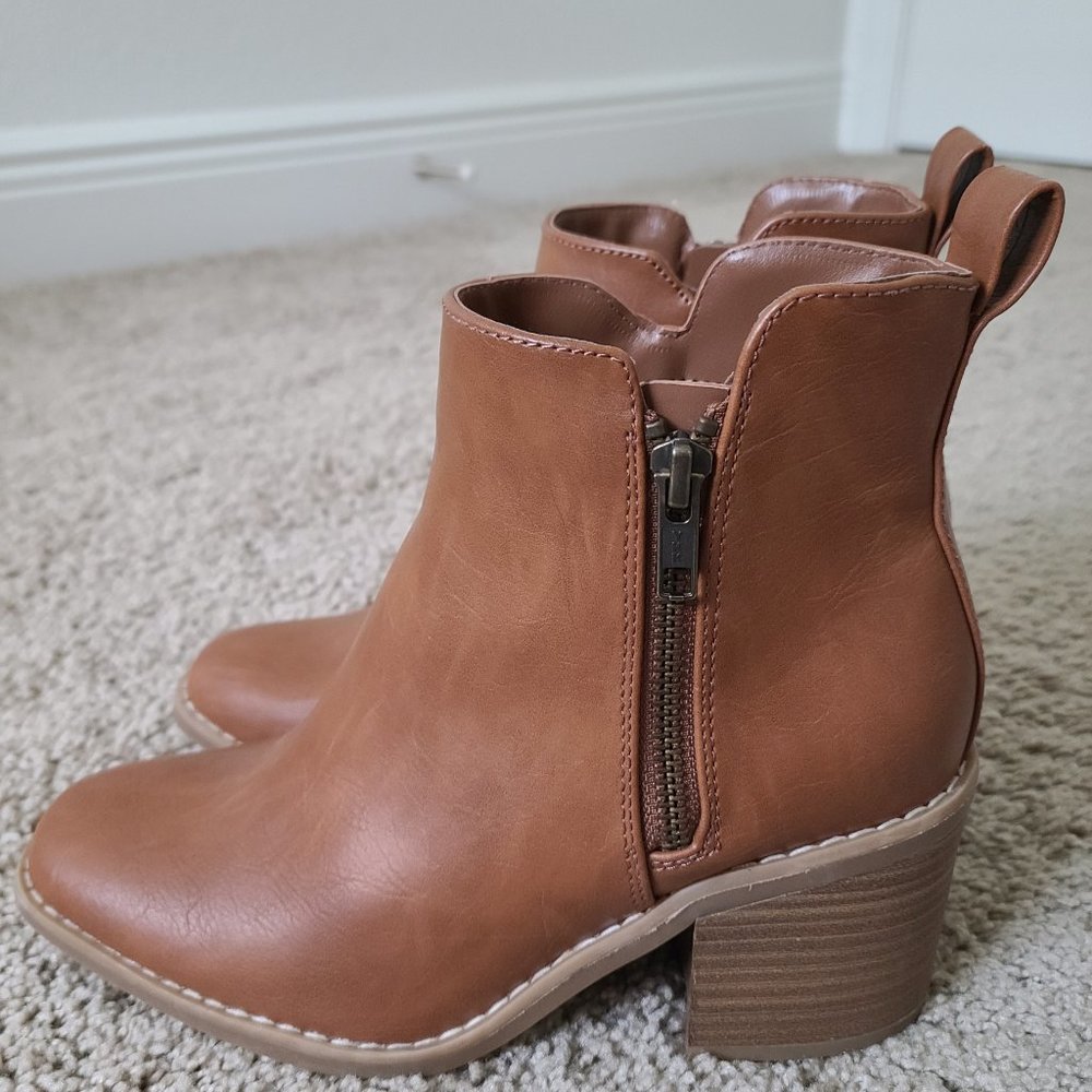 Brown Boots - Faux leather